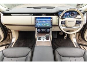 2022 Range Rover Vogue SV P530 SWB 4.4L — photo 2