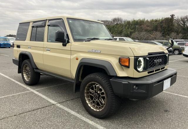 2024 Land Cruiser 70 Series AX GDJ76W