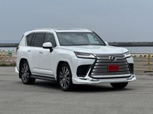 2023 Lexus LX600 3.5L — photo 1