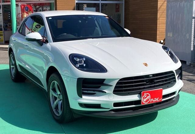 2021 Porsche Macan Base Grade