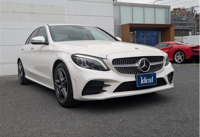 2019 Mercedes-Benz C200 AvantGarde AMG Line