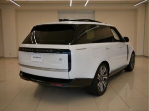 2023 Range Rover Vogue SV P530 LWB 4.4 — photo 3