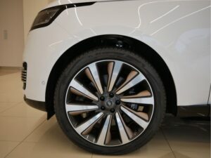 2023 Range Rover Vogue SV P530 LWB 4.4 — photo 3