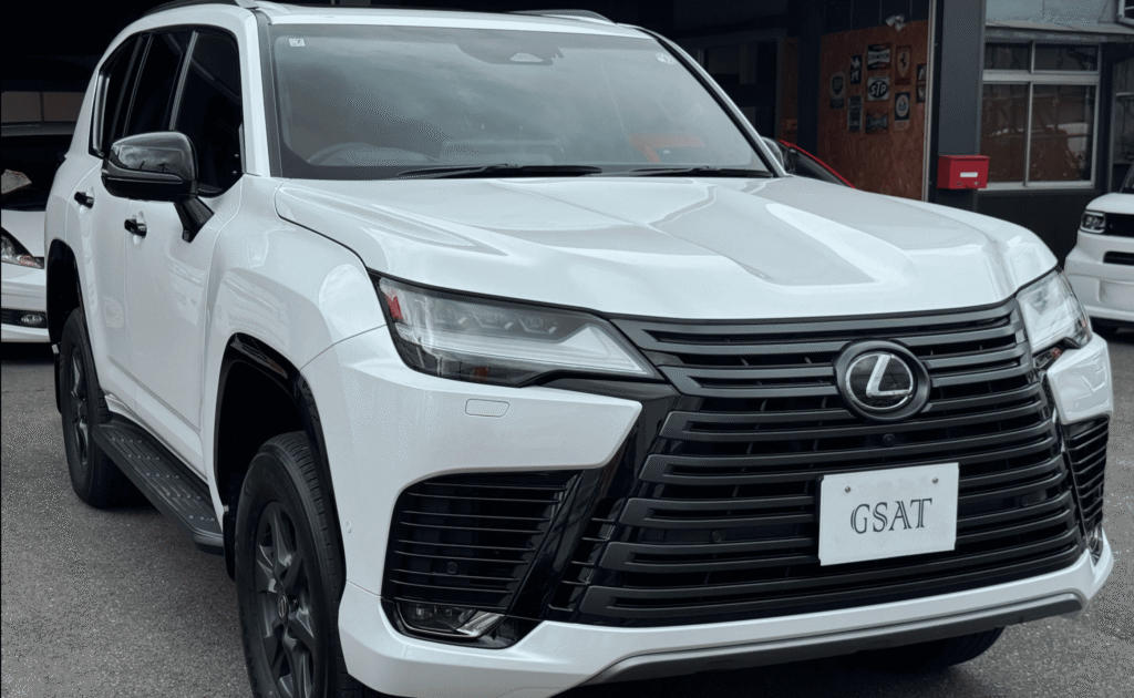 2025 Lexus LX700h