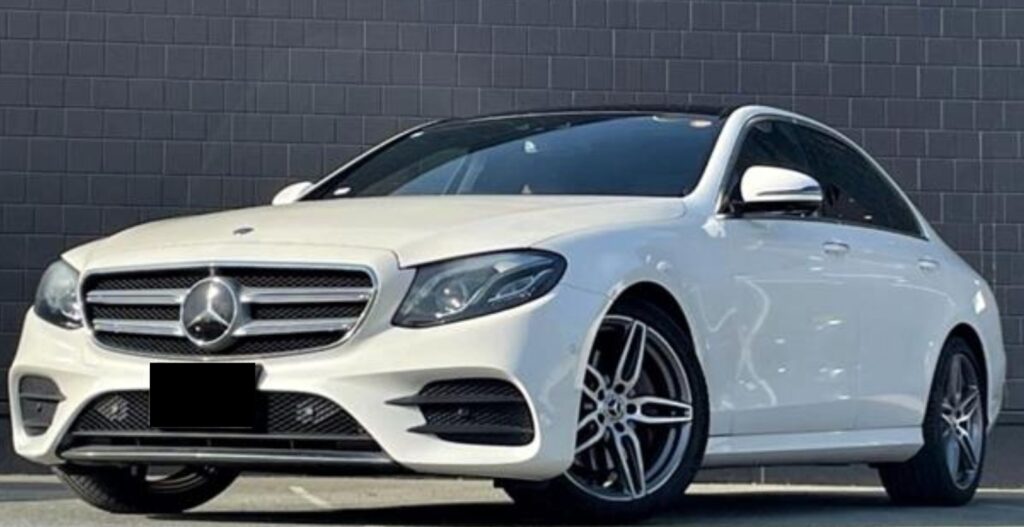 2019 Mercedes-Benz E200 AMG Line