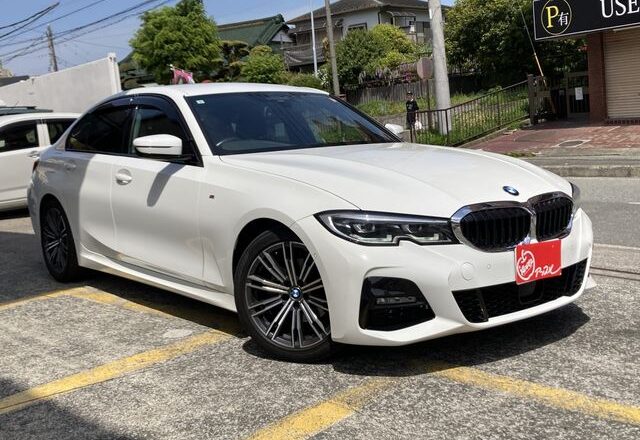 2021 BMW 320i M-Sport