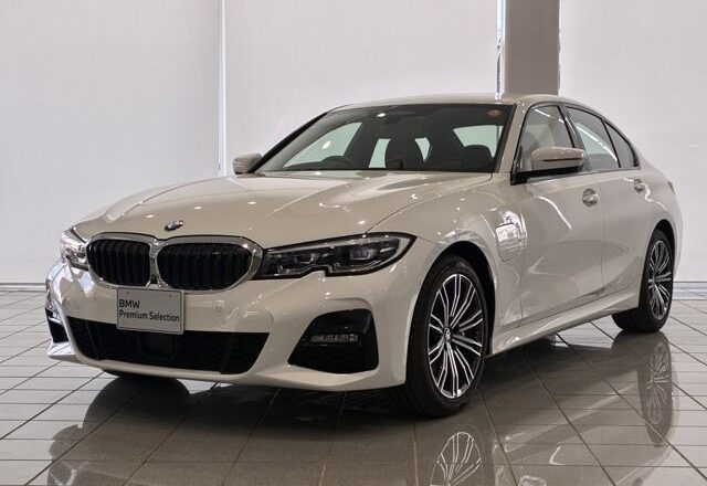 2020 BMW 330e M-Sport