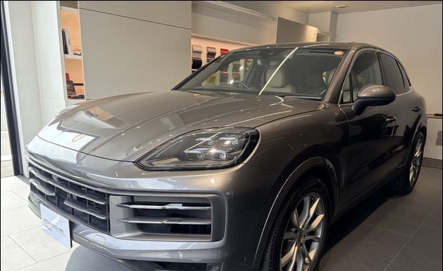 2024 Porsche Cayenne Coupe