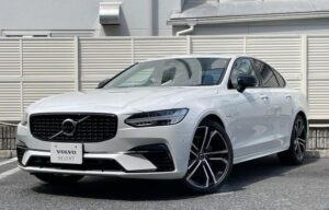 2022 Volvo S90 Recharge Ultimate T8 AWD 2.0