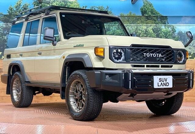 2024 Land Cruiser 70 Series AX GDJ76W