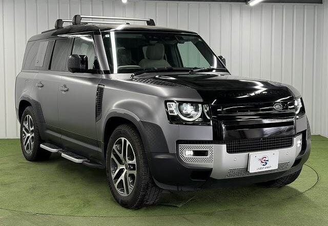 2023 Landrover Defender 130 Eastnor Edition