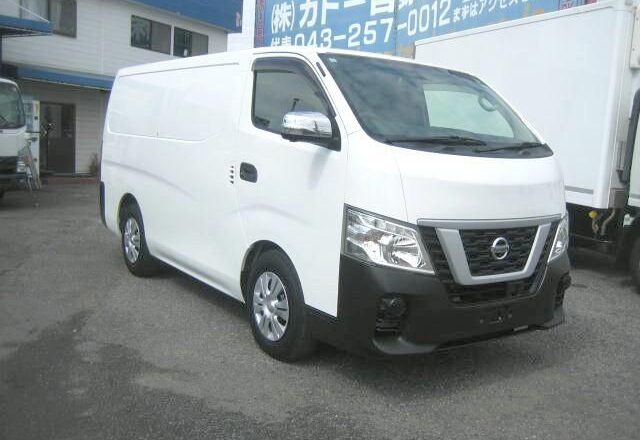 2020 Nissan NV350 Caravan