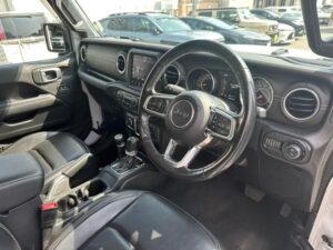 2020 Jeep Wrangler Unlimited Sahara 2.0L — photo 2