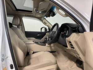 2023 Toyota Land Cruiser ZX 300 Series 3.5L — photo 3