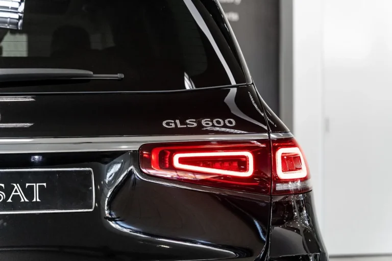 2023 Mercedes-Benz Maybach GLS600 4MATIC 4.0 — photo 9