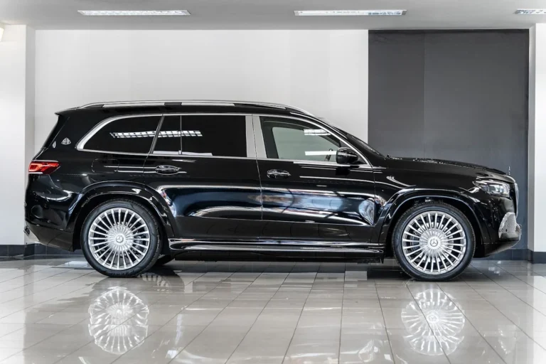2023 Mercedes-Benz Maybach GLS600 4MATIC 4.0 — photo 4