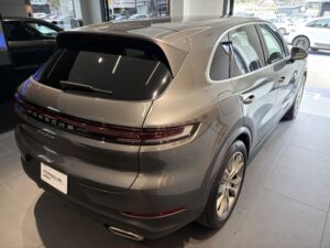 2024 Porsche Cayenne Coupe 3.0 — photo 3