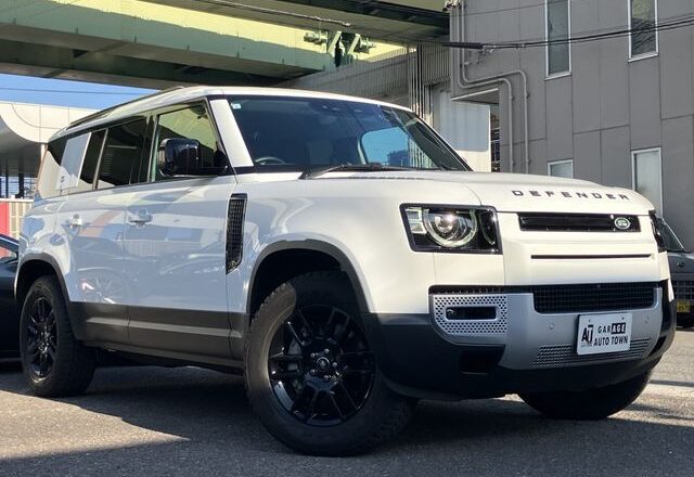 2024 Land Rover Defender 110 S