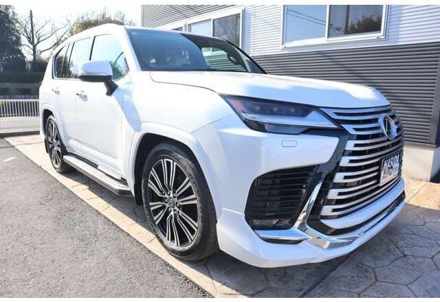 2025 Lexus LX600