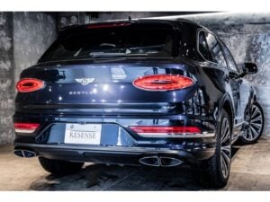 2023 Bentley Bentayga Azure 3.0 — photo 3