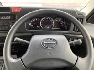 2026 Hino Liesse II GX Turbo 3.0 — photo 4
