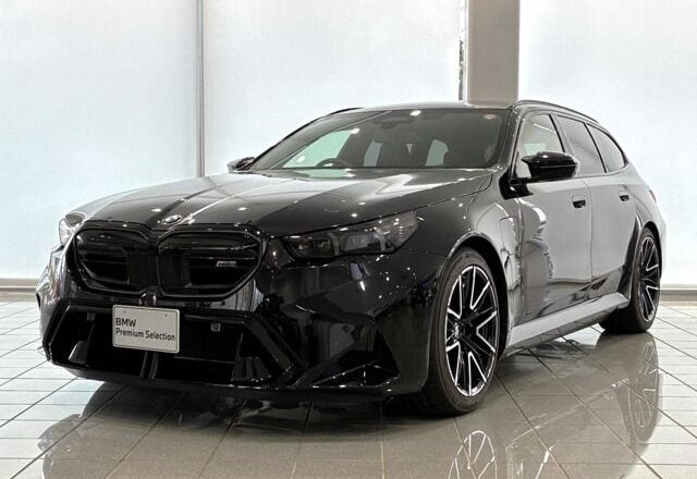 2025 BMW M5 Touring