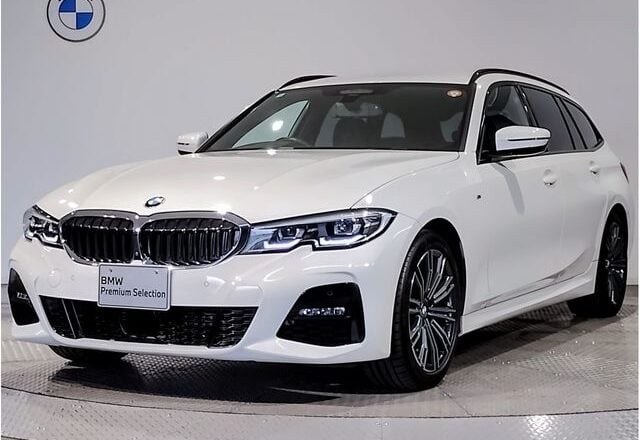2021 BMW 318i