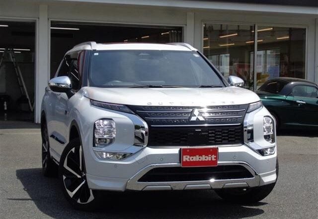 2023 Mitsubishi Outlander PHEV