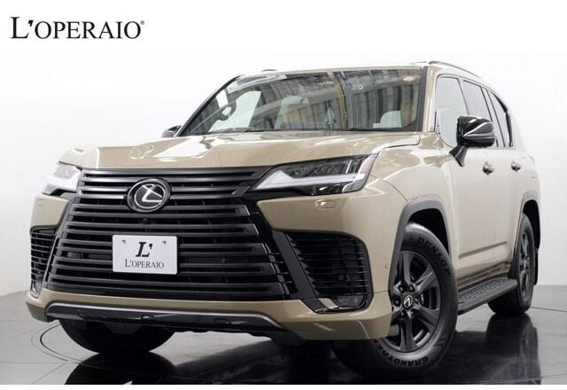 2025 Lexus LX700h