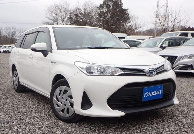 2020 Toyota Fielder Hybrid