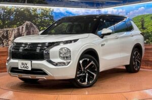 2022 Mitsubishi Outlander PHEV P 2.4 — photo 2