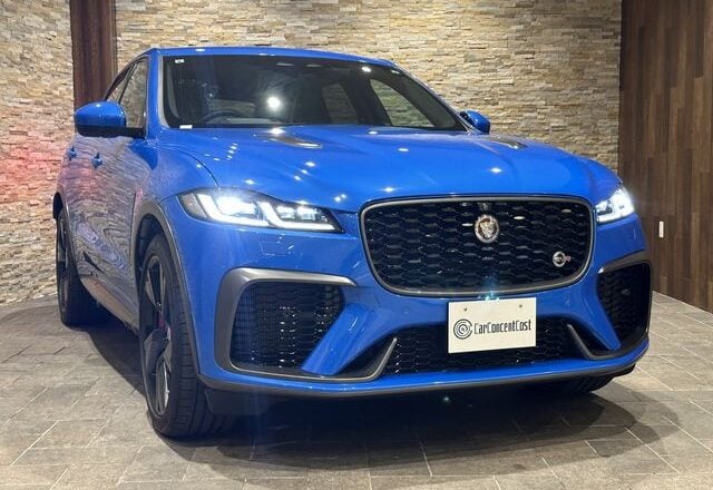 2021 Jaguar F-Pace SVR