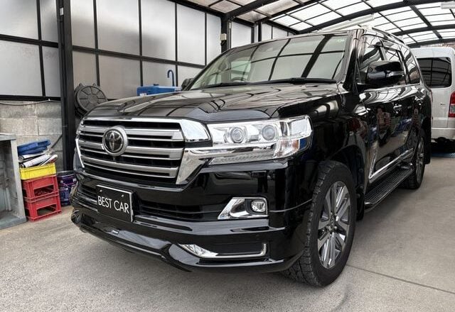 2021 Toyota Land Cruiser ZX V8