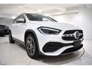 2021 Mercedes-Benz GLA200d 4MATIC AMG Line 2.0 — photo 1