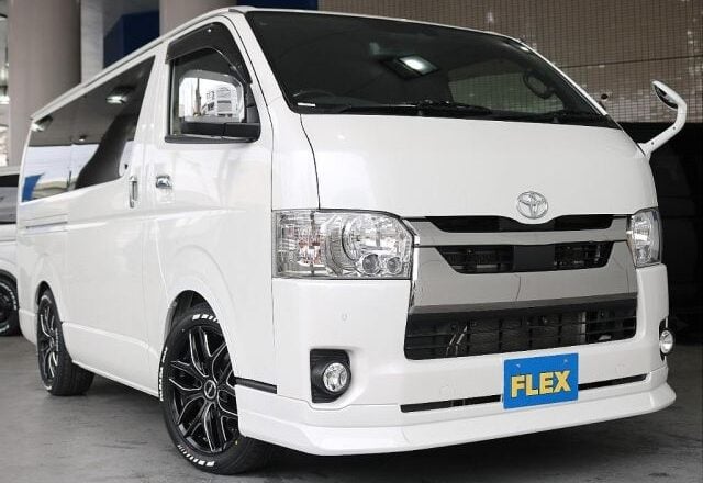 2020 Toyota Hiace 7L Super GL