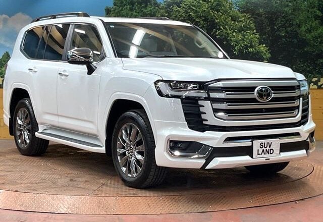 2023 Toyota Land Cruiser ZX 300