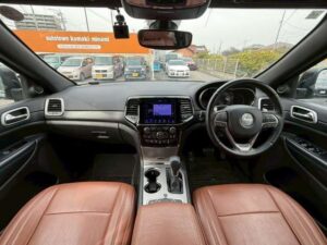 2019 Jeep Grand Cherokee Laredo 3.6 — photo 2