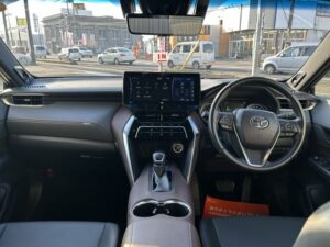 2021 Toyota Harrier Z 2.0 — photo 3