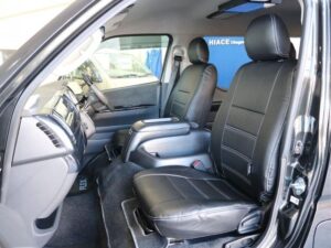 2020 Toyota Hiace 9L Super GL 2.8 — photo 3