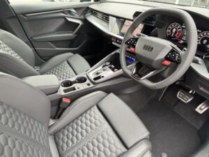 2025 Audi RS3 Sportback Basegrade 2.5 — photo 2