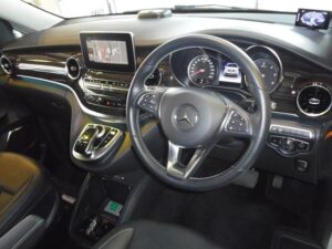 2020 Mercedes-Benz V220d AvanteGarde Long 2.2 — photo 2