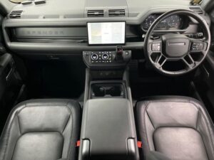 2024 Land Rover Defender 110 X-Dynamic HSE D300 3.0 — photo 3