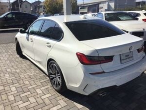 2020 BMW 320i M-Sport 2.0 — photo 2