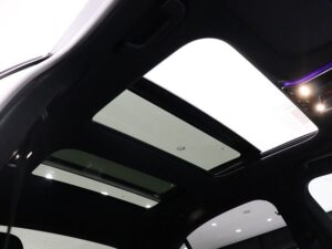 2025 Mercedes-Benz C200 Luxury 1.5 — photo 4