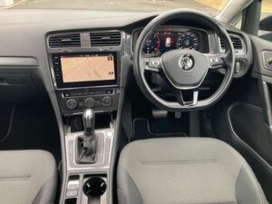 2020 Volkswagen Golf TDI Comfortline 2.0 — photo 3