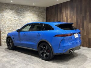 2021 Jaguar F-Pace SVR 5.0 — photo 3