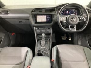 2019 VW Tiguan TDI 4Motion R-Line 2.0 — photo 3