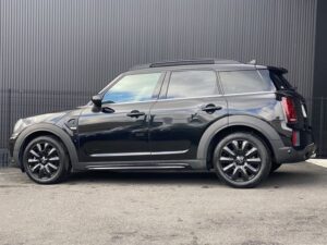 2021 Mini Cooper SD Crossover 2.0 — photo 4