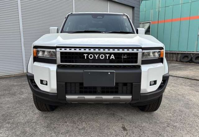 2025 Toyota Landcruiser Prado VX J250