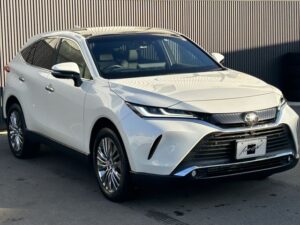 2021 Toyota Harrier Z 2.0 — photo 1